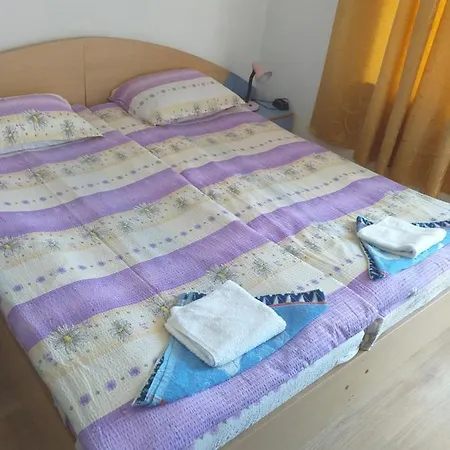 아파트 Primorsko Apartments