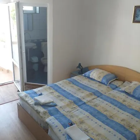 Apartament Primorsko Apartments *
