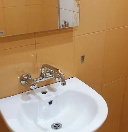 아파트 Primorsko Apartments 프리모르스코