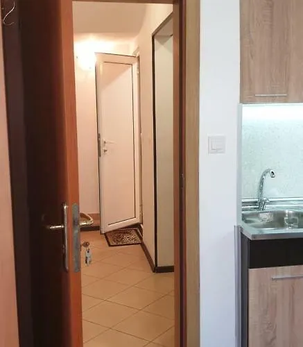 Primorsko Apartments * Primorsko